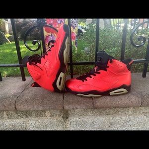 Jordan retro 6 “ infrared 23 “ “toro” size 10.5
